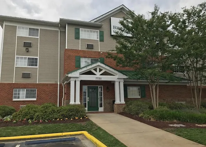 Hometowne Studios & Suites By Red Roof Charlotte - Concord